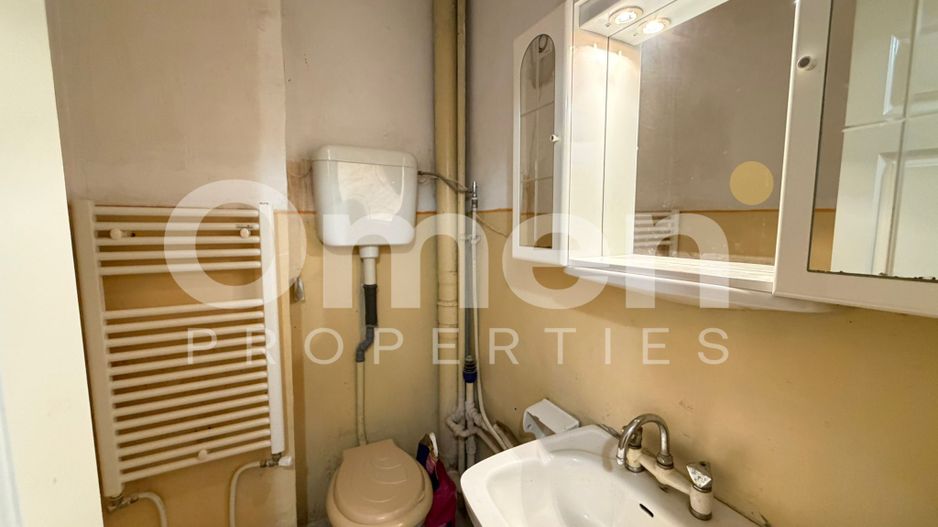 Apartament cu 4 camere, decomandat, etaj intermediar, garaj inclus, Victoriei - Poză 7