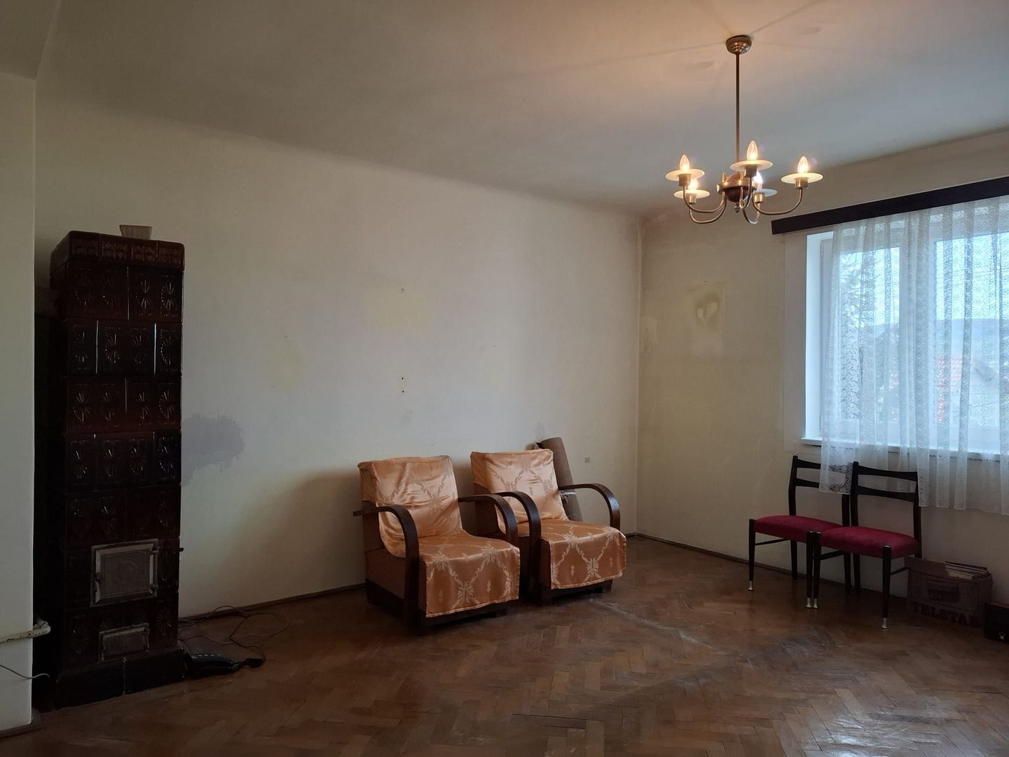 Apartament tip studio cu gradina Gruia strada Migdalului - Poză 1