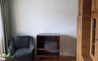 Apartament 2 camere, 2 balcoane, etaj intermediar, Bistrița - Poză 4