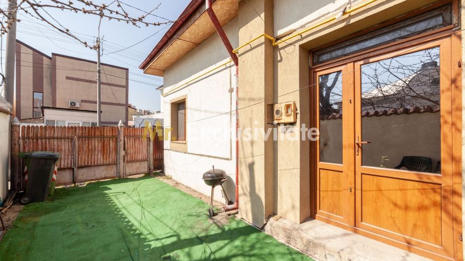 Casa cu potential/ zona Sf Vineri/ 126 mp teren/ Regim urbanistic avantajos - Poză 3