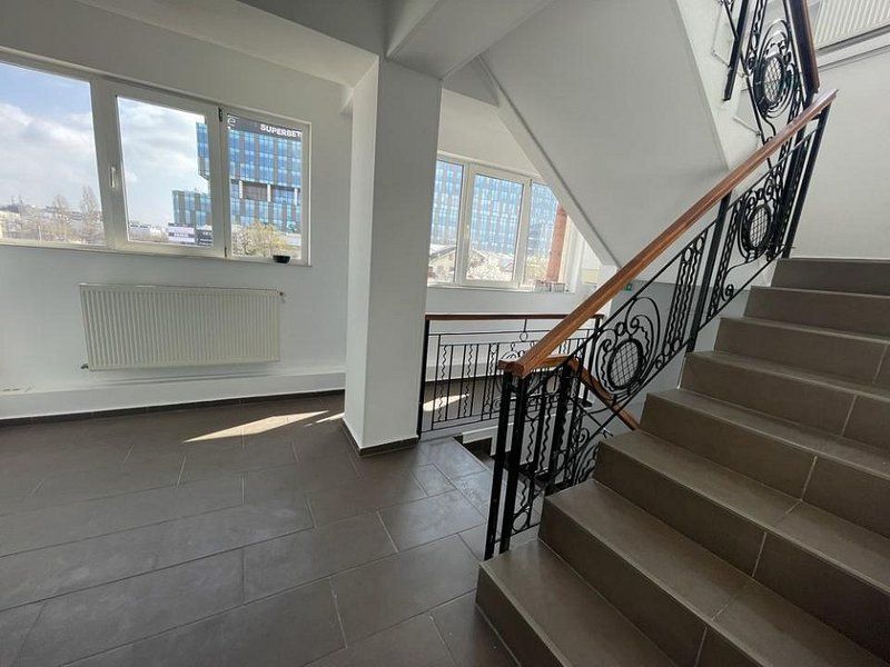 Spatiu birouri renovat 150mp in vila, zona Cotroceni / Razoare - Poză 4