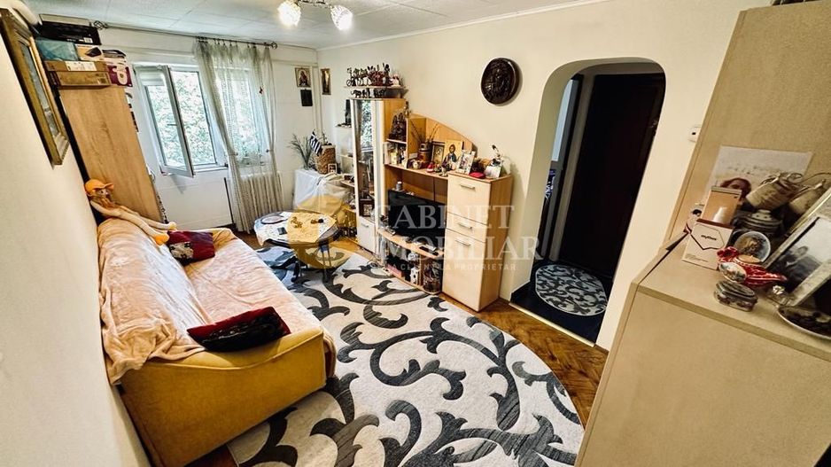 Rond Podu Ros - Apartament 2 Camere - Bloc Fara Risc - Poză 1