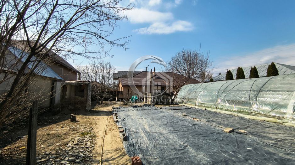 Casa in zona Tansilvaniei BZ teren 1270mp SC=130mp libera - Poză 2