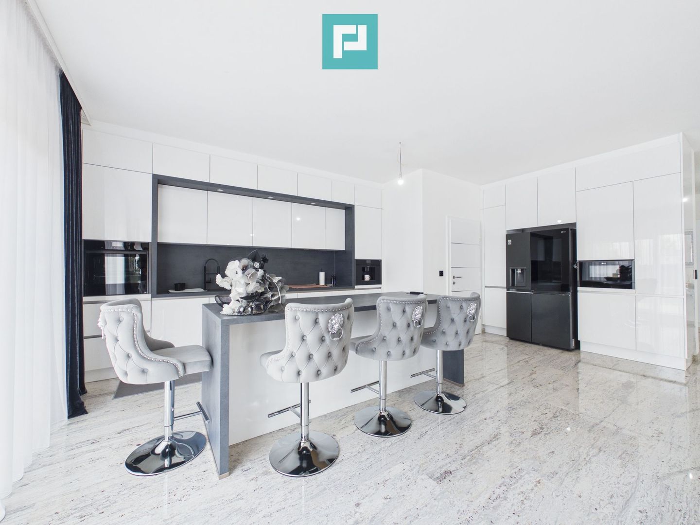 Vilă Smart Home KNX, 240 mp utili, Vladimirescu - Poză 2