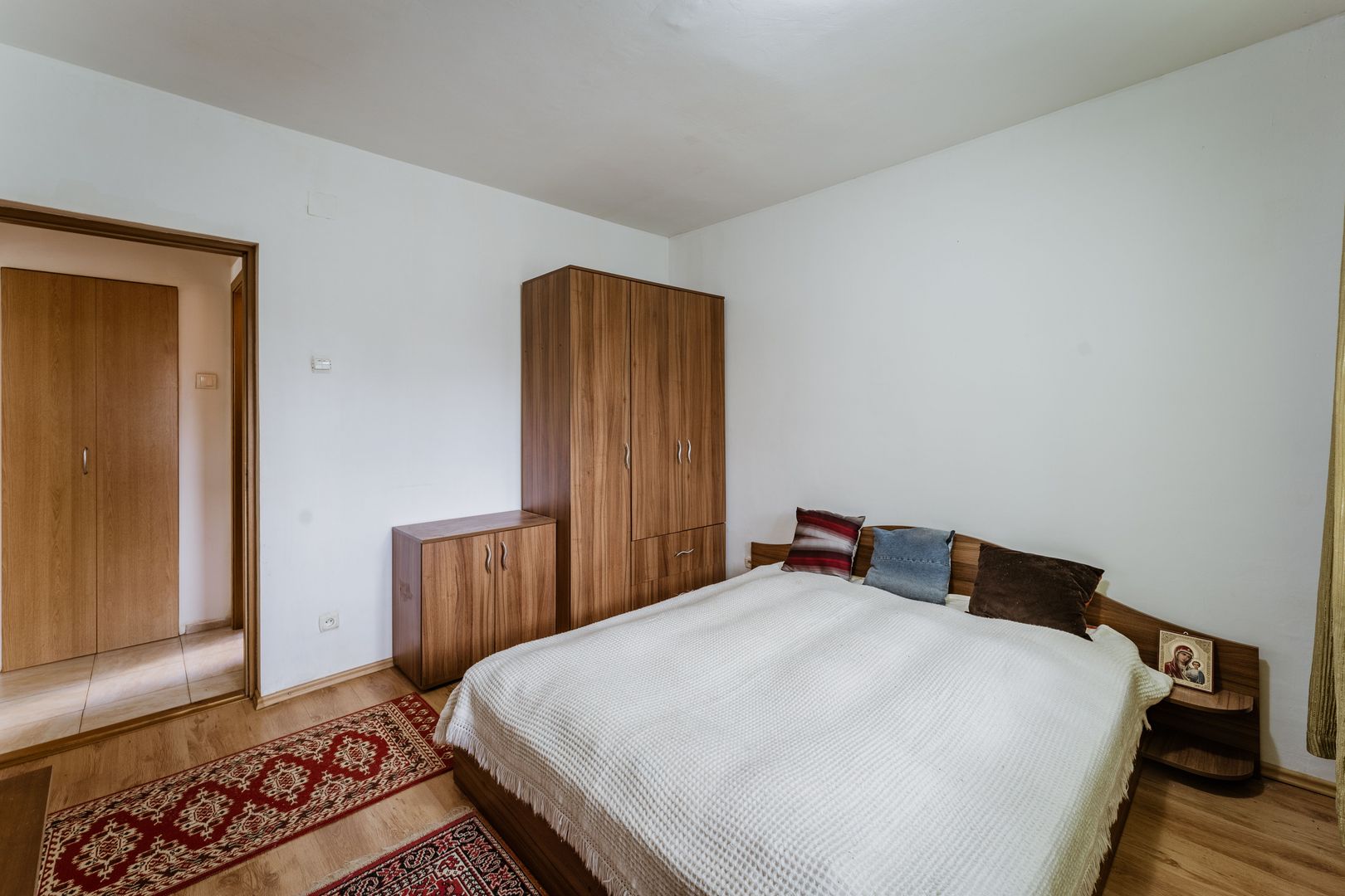 Apartament cu 2 camere pe Calea Romanilor - Poză 4