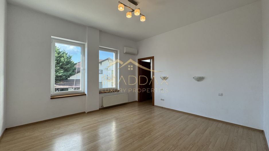 Vila Individuala 7 camere*Piscina*Teren 1000 mp / 8 parcari// Erou Iancu Nicolae - Poză 61
