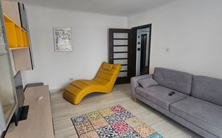Apartament 3 camere, decomandat- 1 Mai, Sara - Poză 3