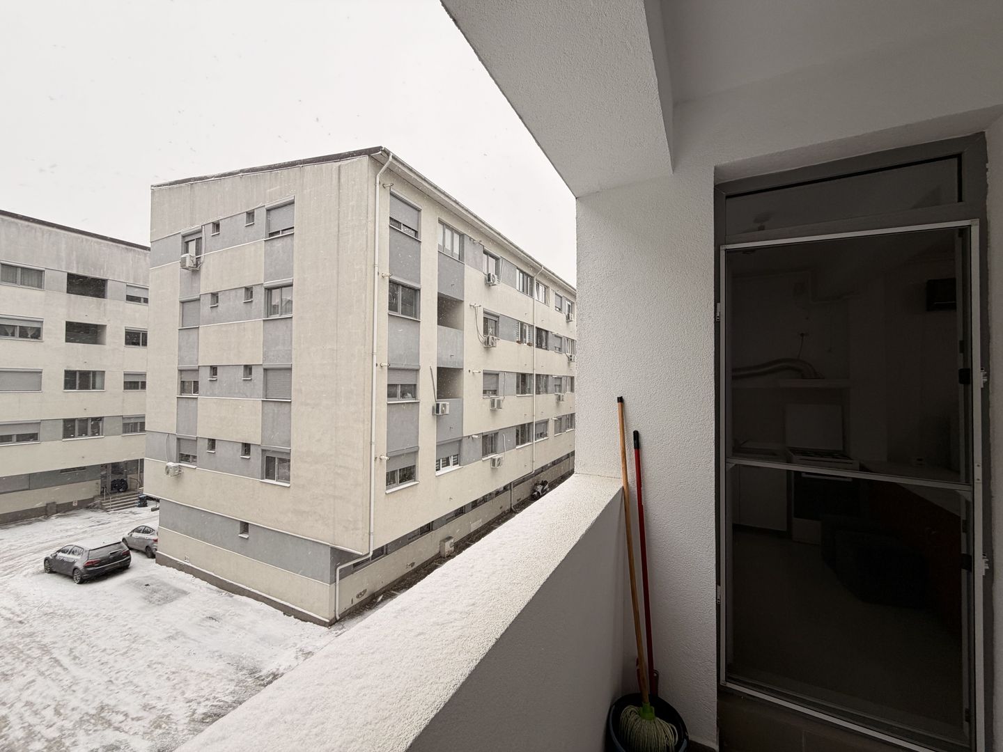 De închiriat apartament 2 camere - Militari Residence - Poză 6