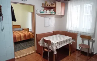 Vânzare casă de locuit cu spațiu comercial – Oportunitate excelentă! - Poză 12