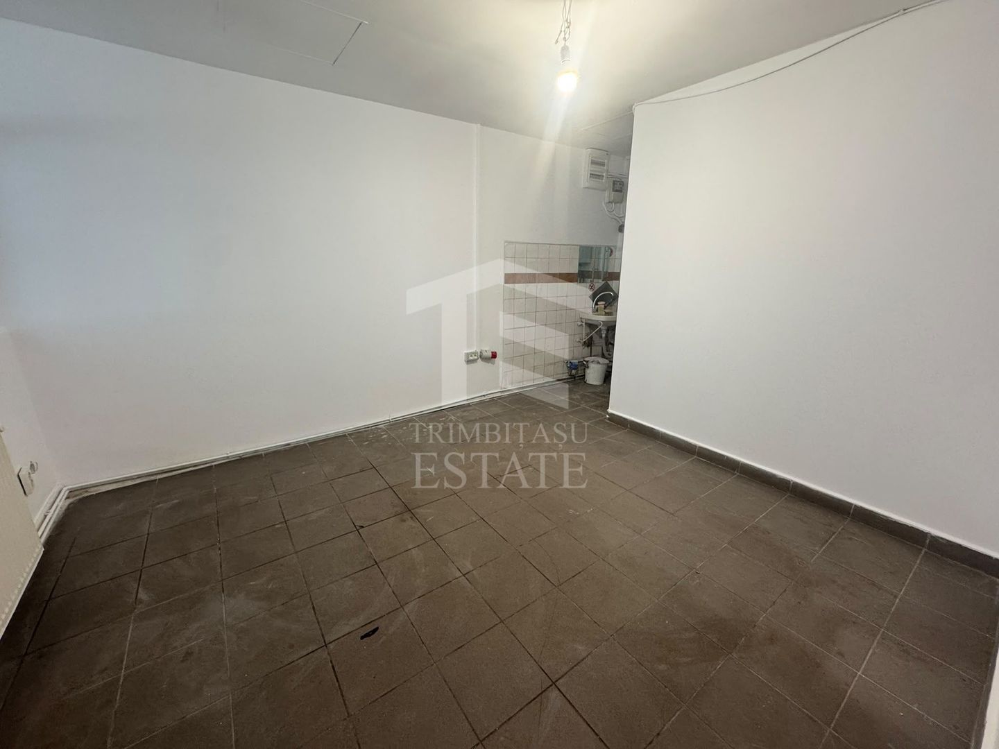 Spatiu Comercial Stradal Calea Vacaresti | VAD Vitrina 8 m - Poză 5