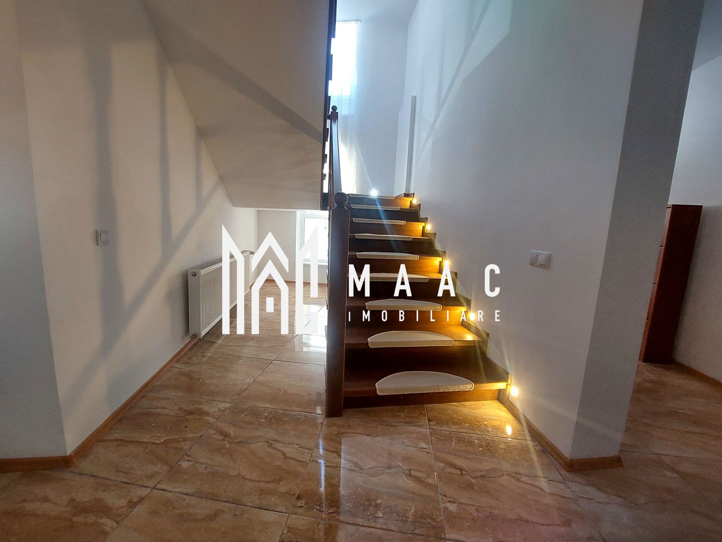 Casă | 4 camere | 240 MPU | Acces auto | Mediaș - Poză 21