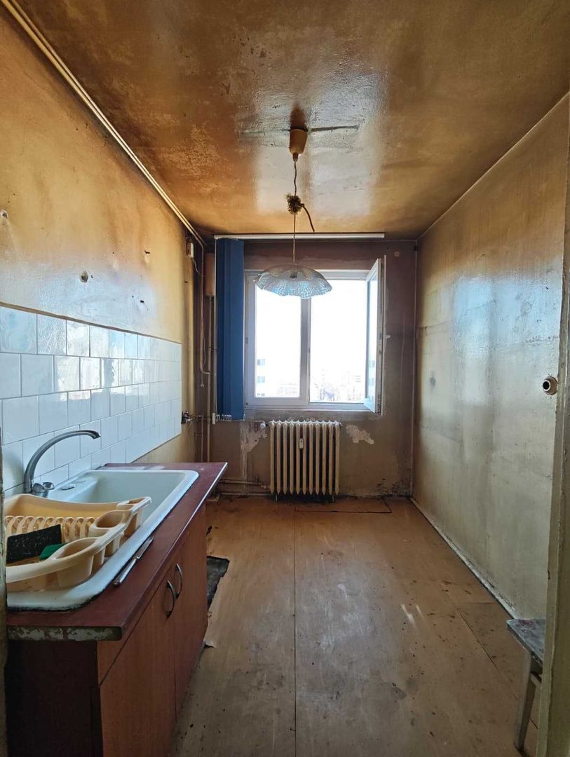 Vanzare 2 camere, vedere panoramica- 55mp utili+balcon, Titan- Ciucea - Poză 8