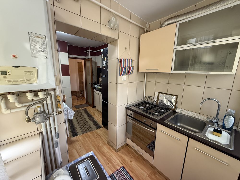 Apartament 3 cam dec Piata Centrala,et 2 - Poză 5