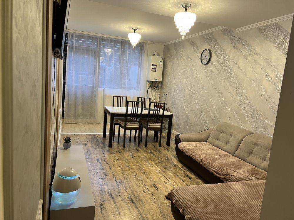APARTAMENT DEMISOL INALT  CU LOC PARCARE - Poză 2