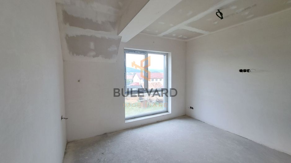 Apartament cu 3 camere + parcare, zona strazii Libertatii! - Poză 3
