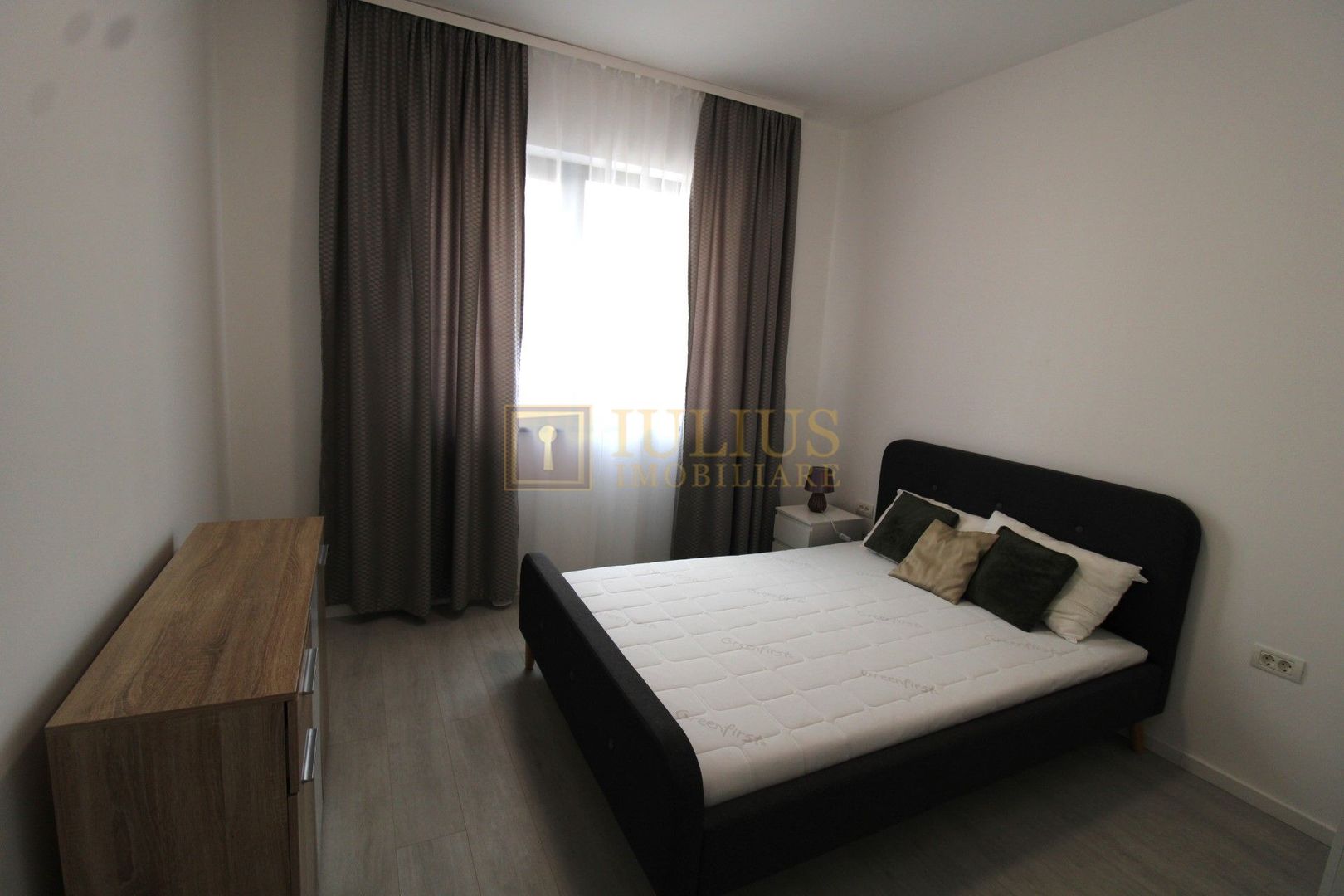 2 camere, centrală proprie, loc de parcare, bloc nou/ Aradului - Poză 5