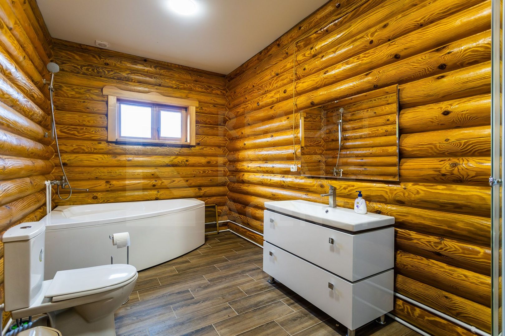 Vânzare, casă, 9 camere, satul Mîndra, r-nul Călărași. - Poză 36