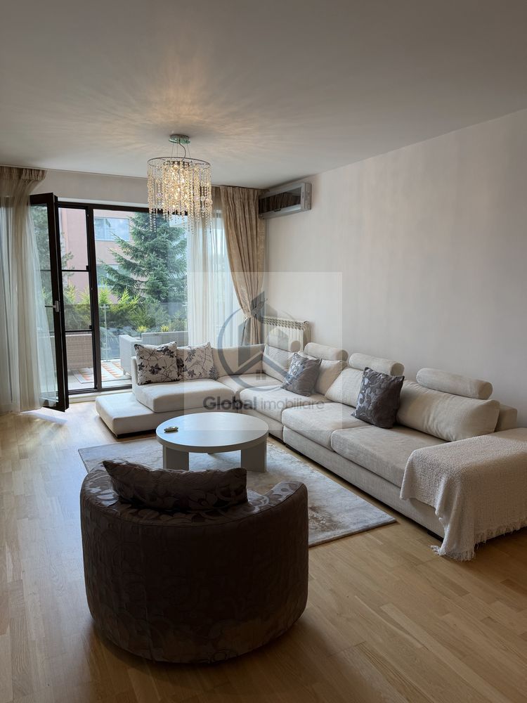 Inchiriere apartament 3 camere - Poză 2