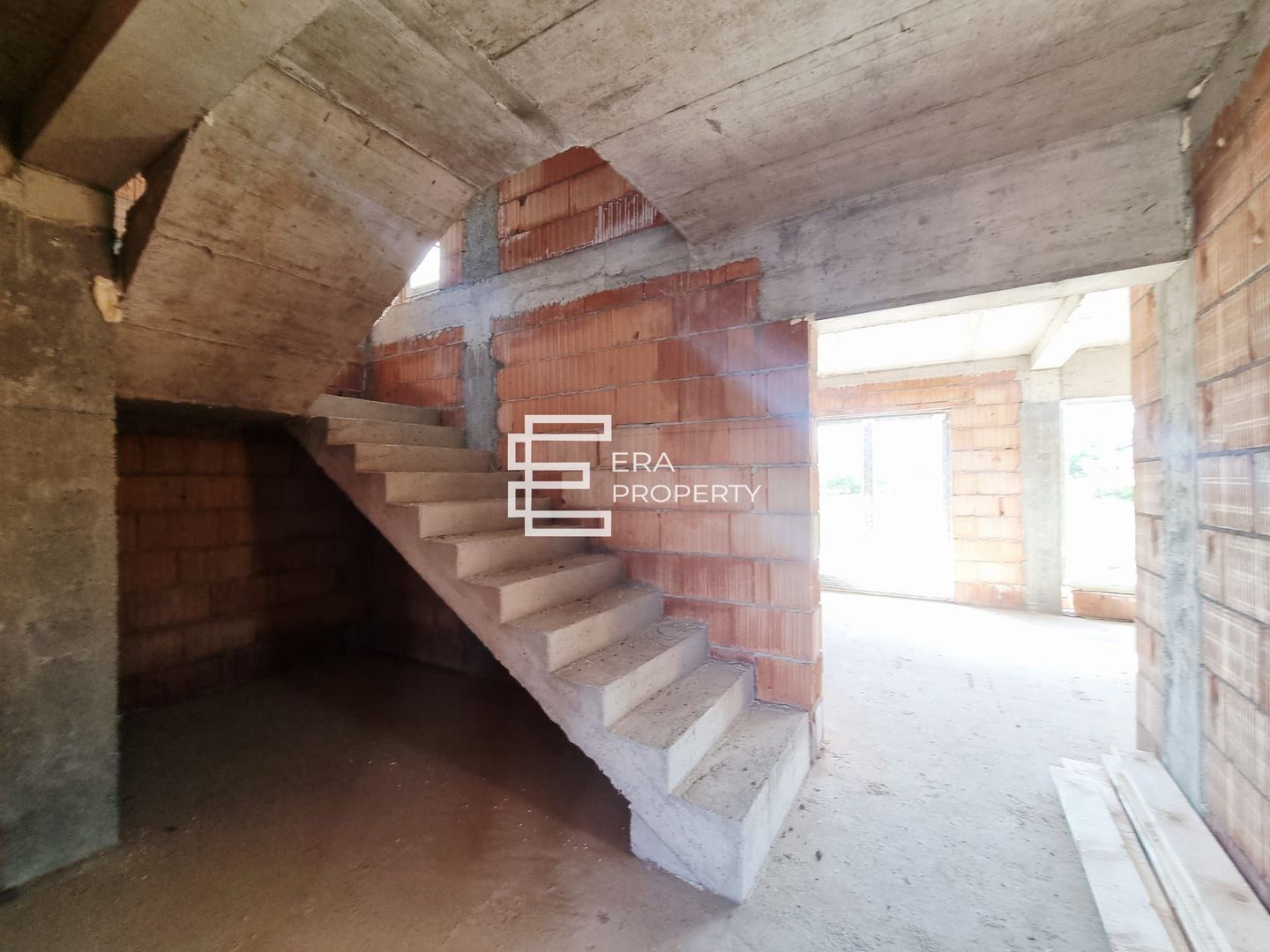 Casă nouă, 5 camere, terasă 22 mp, teren 340 mp – Șura Mare - Poză 9