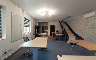 Spatiu de birou la casa cu curte si parcari - Poză 2