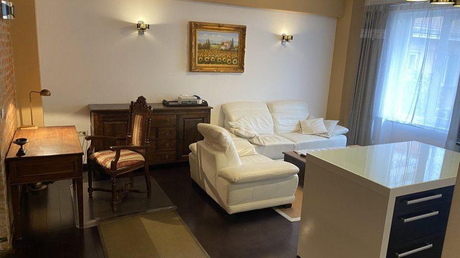 Apartament 2 camere zona Medicina - Poză 1