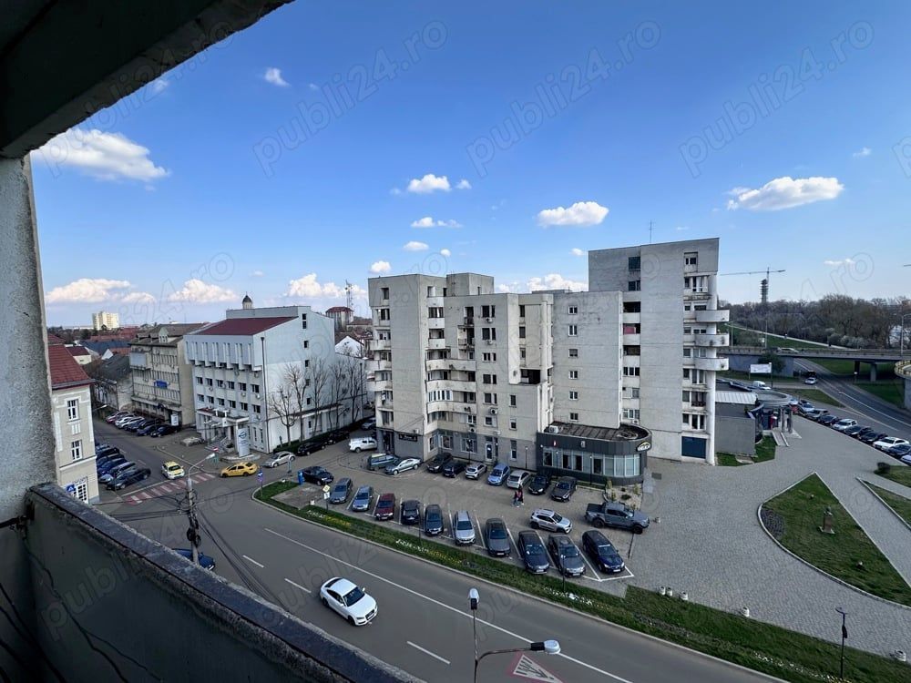 Ag BRASADAS vinde apartament 3 camere etaj 6/10 decomandat. - Poză 2