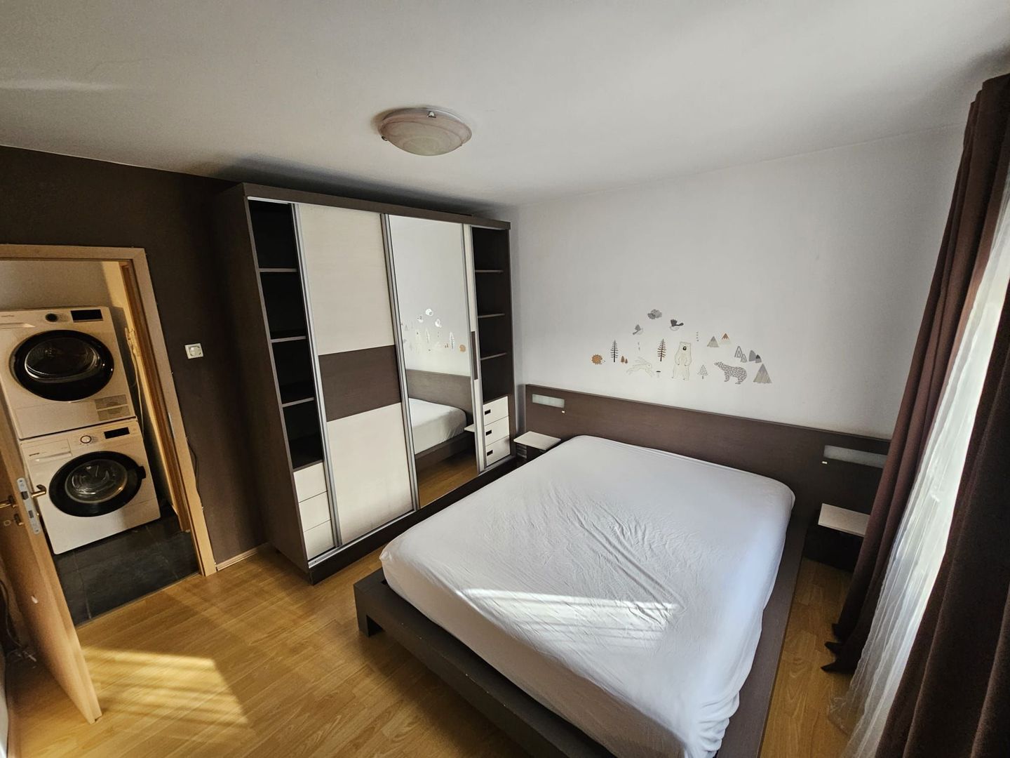 Soarelui-Gen 30 | 3 Camere |  Decomandat | Etaj 1 | 2 Băi | Centrală Proprie - Poză 4