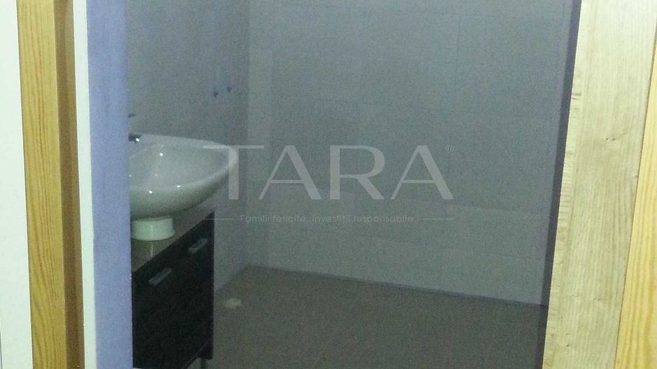 Apartament cu 2 camere finisat, cu balcon, zonă accesibilă. - Poză 5