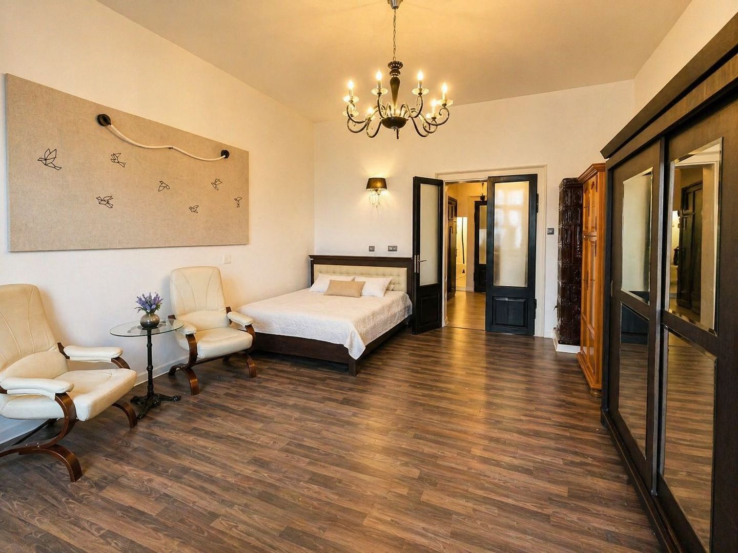 Apartament cu 2 camere | Bulevardul Eroilor | Locație ultracentrală - Poză 2