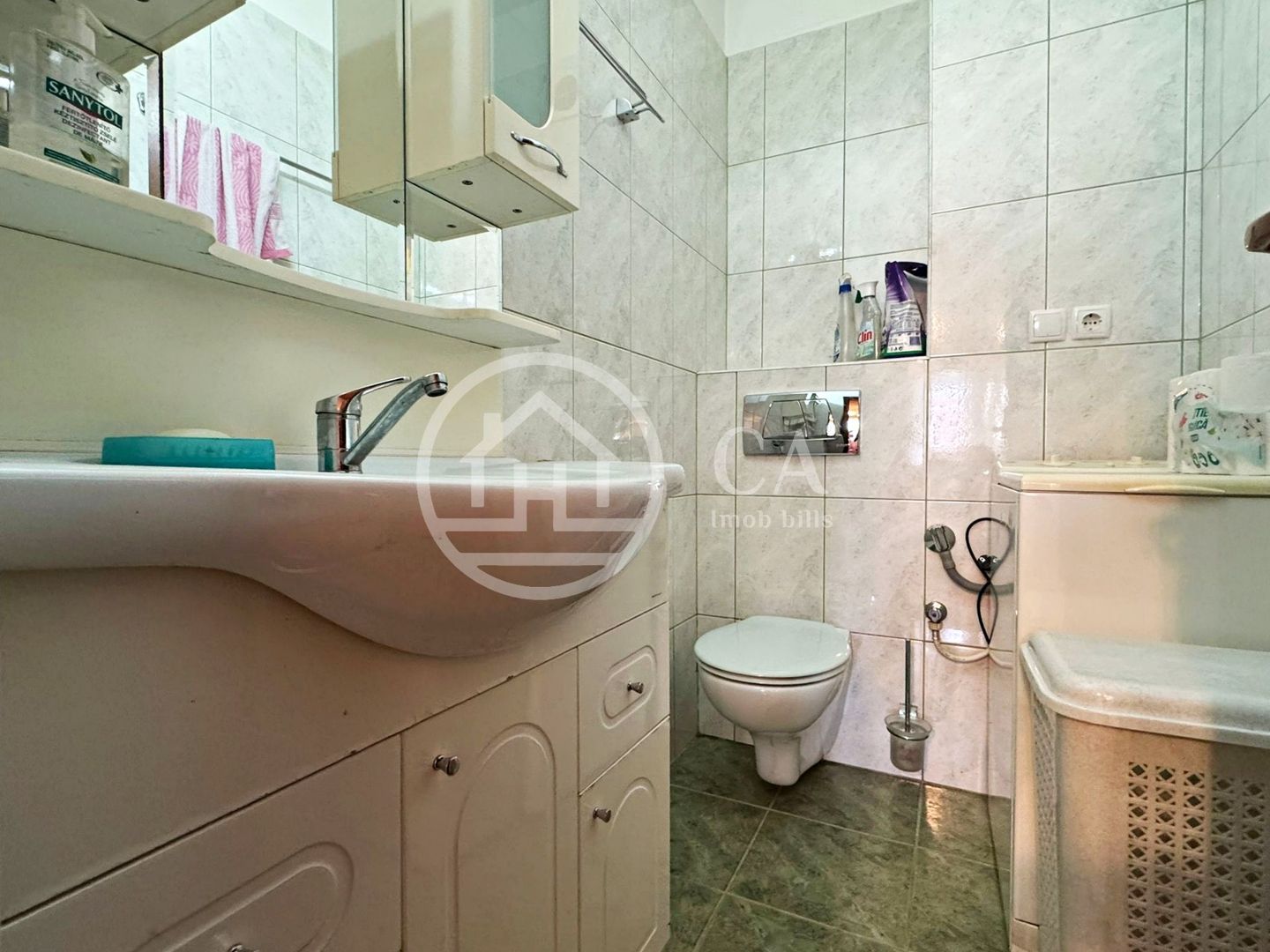 Apartament de închiriat cu 3 camere în Centrul Civic, Oradea - Poză 15