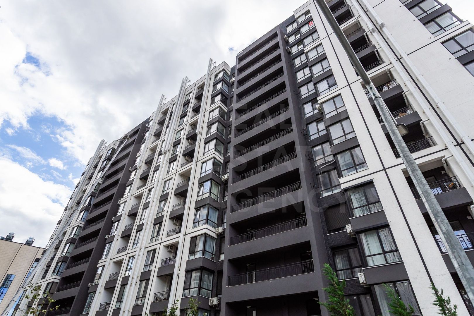 Chirie, apartament, 2 camere, strada Calea Ieşilor, Sculeni - Poză 18