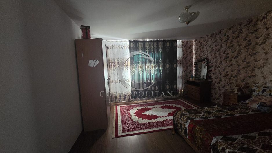 Vila in comuna Maracineni ~ 5 camere ~ constructie 2009 - Poză 22