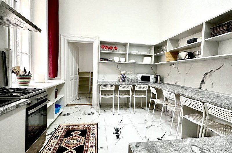 Apartament central, 4 camere - renovat - Poză 20