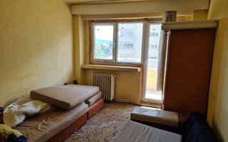 Apartament 4 Camere, Etaj 3, Decomandat, Zona Parc Cetate - Poză 2