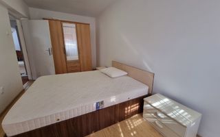 Apartament  3 Camere Zona Liceul Sportiv - Poză 2