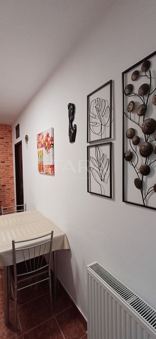 Apartament 1 cameră de vânzare, mobilat și utilat la cheie. - Poză 2