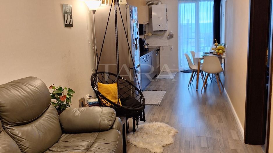 Apartament Modern de 2 Camere - Poză 2