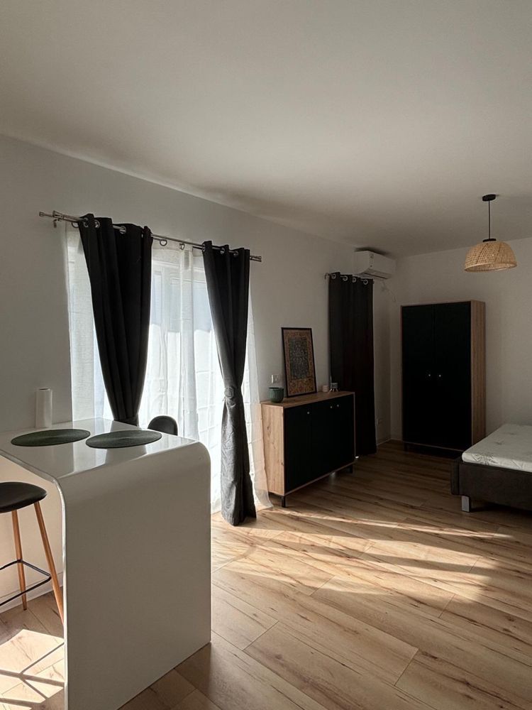 Apartament cu o camera - Poză 2
