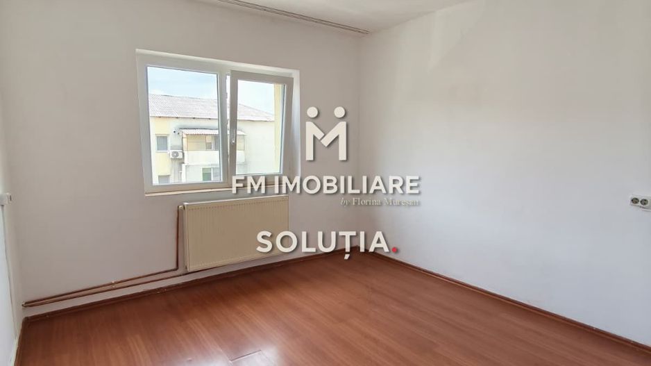 Apartament 2 dormitoare+ living, zona Bucovinei! - Poză 3