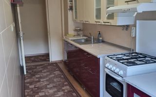 Apartament 3 camere de vânzare, Podu de Fier, Iași - Poză 2