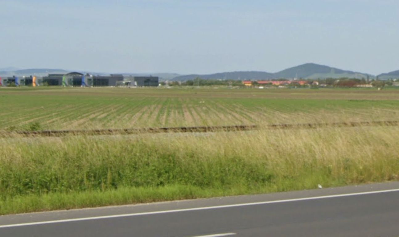 Lot teren zona in dezvoltare, aeroport Brasov - Poză 5