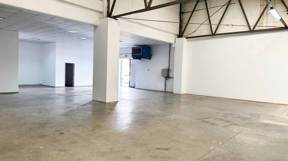 HALA INDUSTRIALA DE INCHIRIAT  338 MP, ARAD - Poză 2