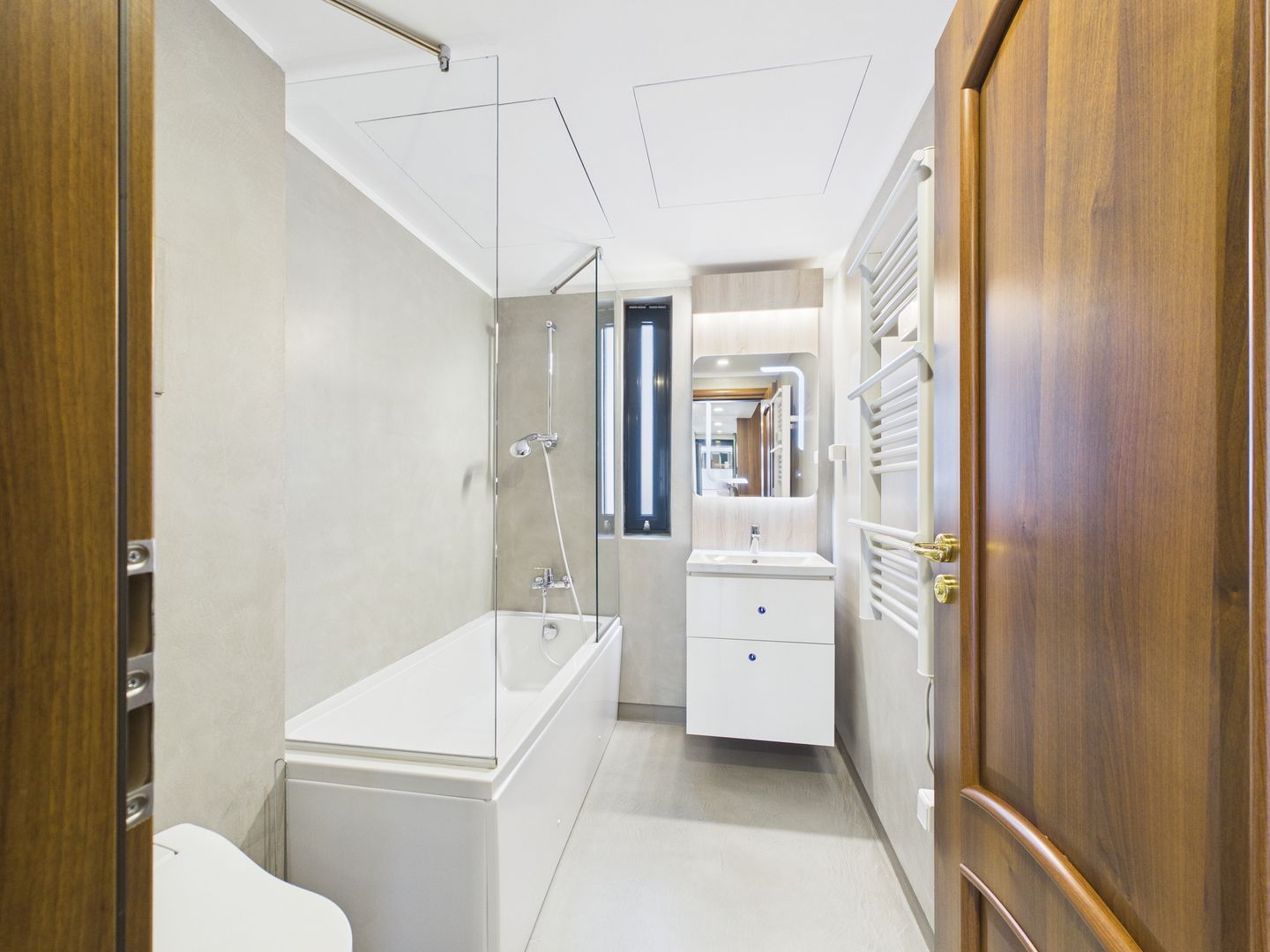Apartament cu 2 camere, de inchiriat Bloc Teglia - Zona Decebal - Poză 7