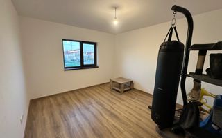Duplex Dumbrăvița 5 camere 300 mp teren - Poză 9