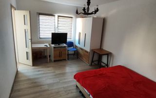 Garsonieră decomandată - Poză 2