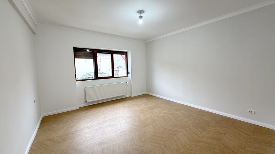 Apartament 1 in Vila Mediteraneana zona centrala - Poză 1