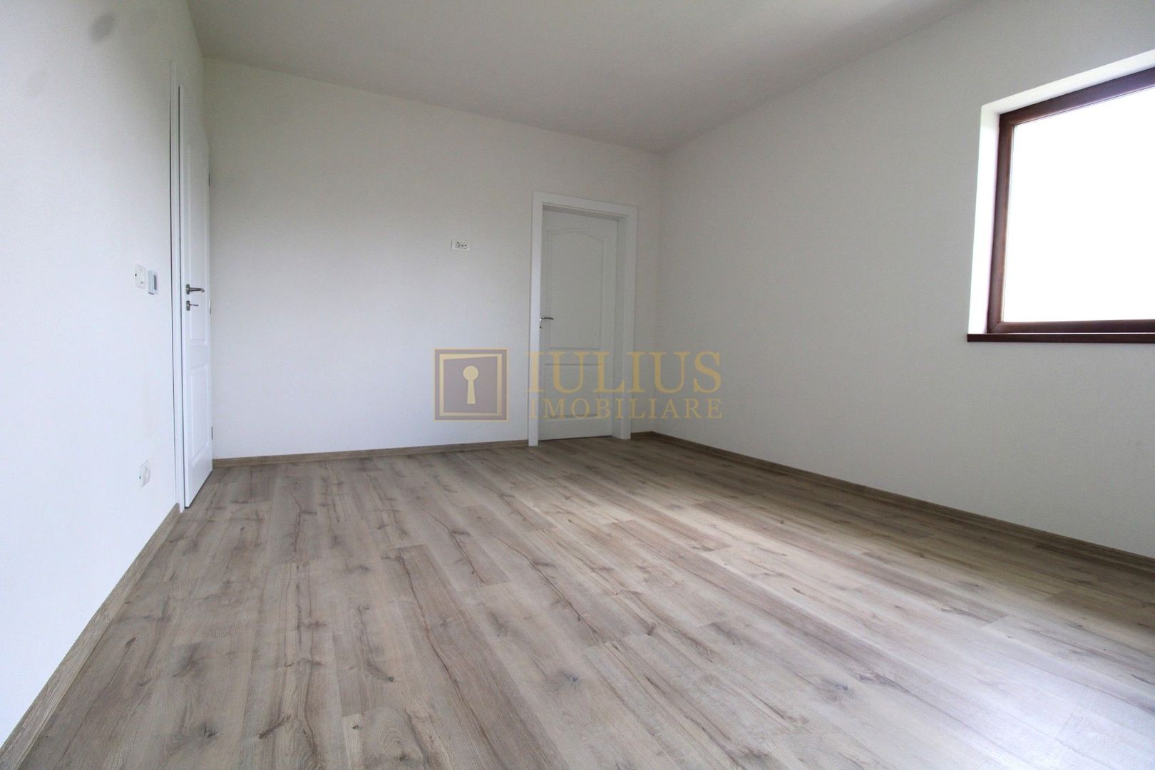 Casă modernă – prima închiriere | Dumbrăvița, zona Cora - Poză 16