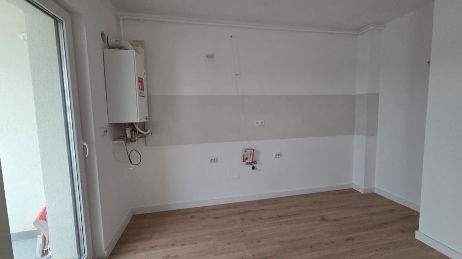 COMISION 0% !!!!VANZARE APARTAMENT 2 CAMERE CU  TERASA ZONA EROILOR - Poză 3