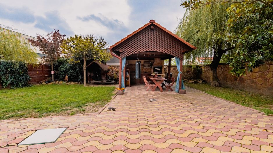 Vilă 6 camere în cartierul Alfa - Poză 6