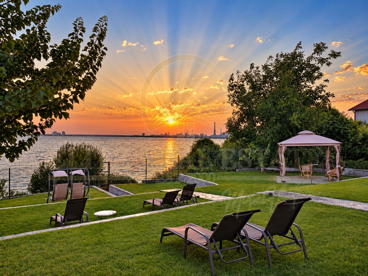 Afacere la cheie - Complex Turistic - Ponton Privat- Deschidere la Lac - Poză 1